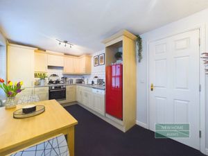 Photo 28- click for photo gallery